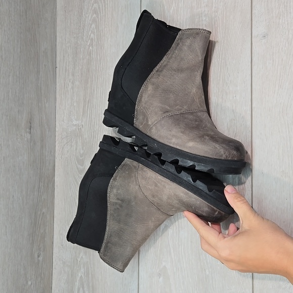 Sorel Women Joan of Arctic II Leather Hidden Wedge Colorblock shoes boots sz 7.5 - Picture 9 of 11